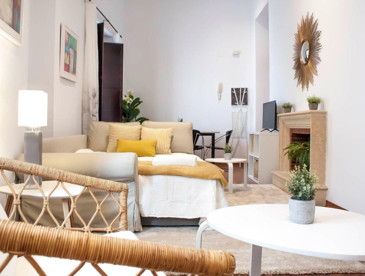 דירות סביליה Abades Giralda Deluxe By Valcambre מראה חיצוני תמונה